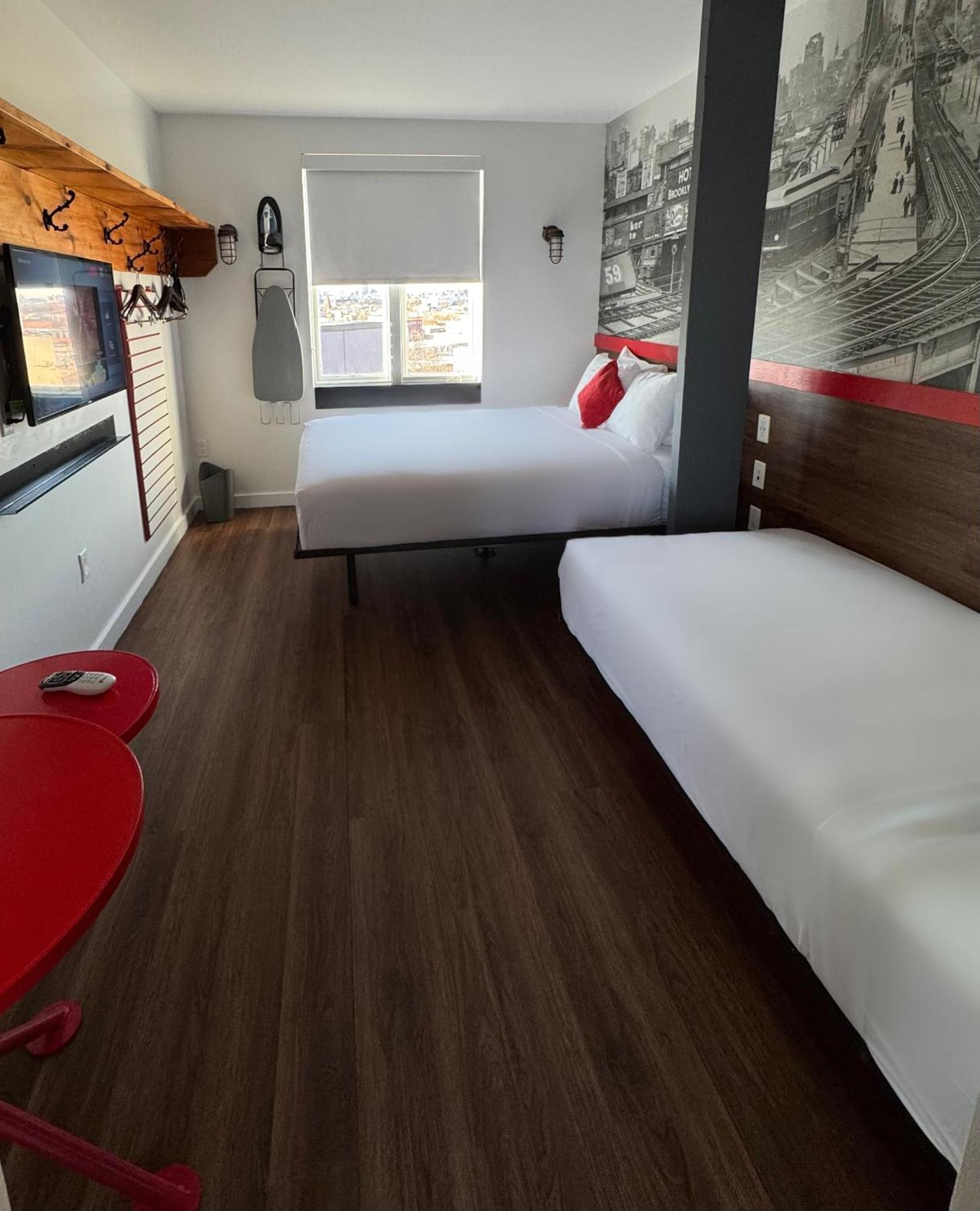 Hotel 1080 New York Exterior photo